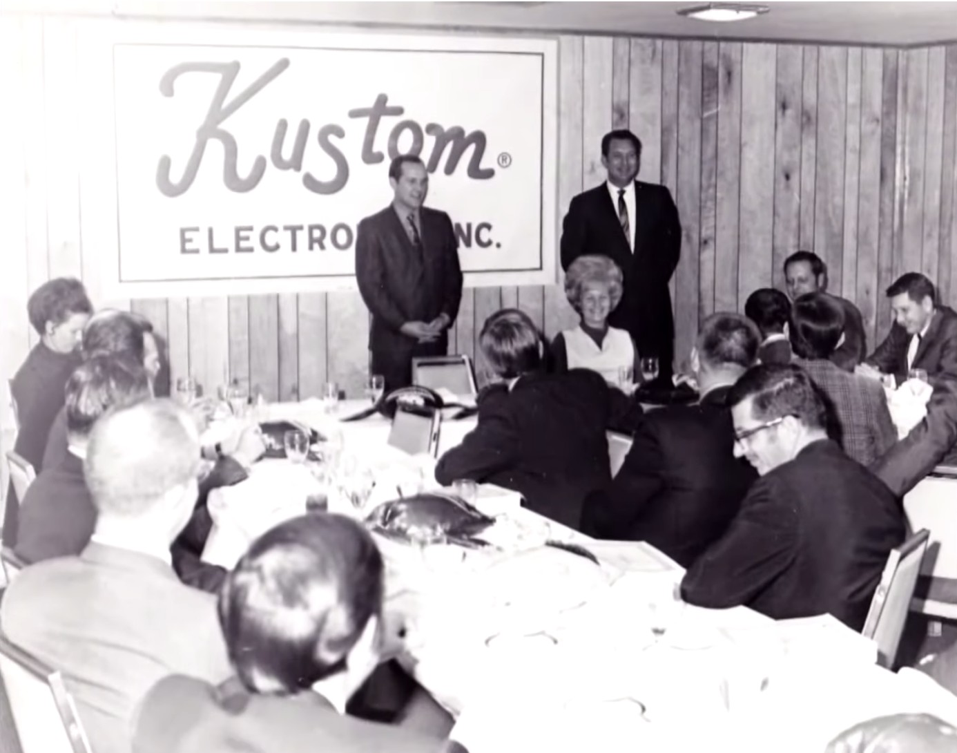 kustom electronics meeting